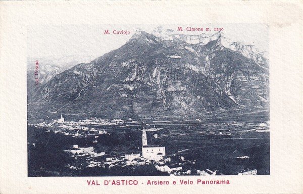 Cartolina Val d'Astico - Arsiero e Velo Panorama. 1920 ca.
