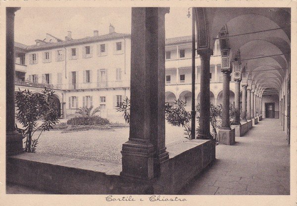 Cartolina Suore Orsoline di S. Carlo Istituto Ghislanzoni - Milano. …