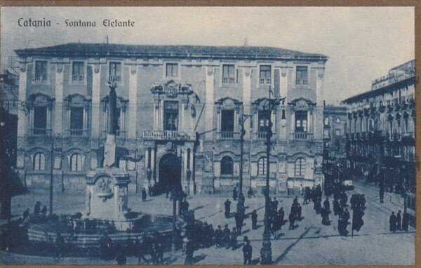 Cartolina Catania - Fontana Elefante.