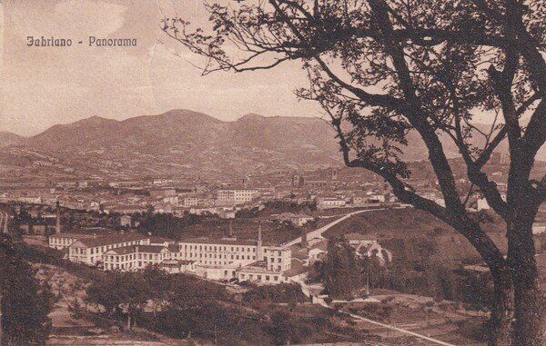 Cartolina Fabriano (Ancona) - Panorama. 1920