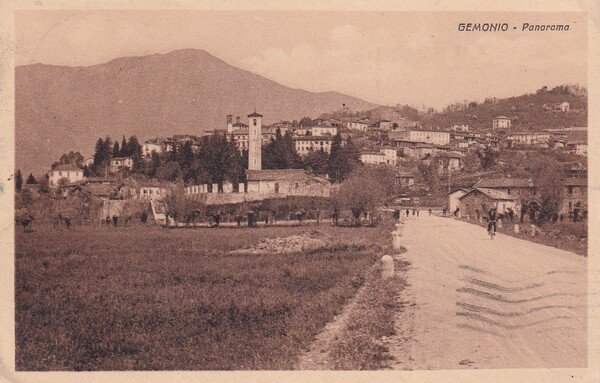 Cartolina Saluti da Gemonio (Varese) - Panorama. 1932