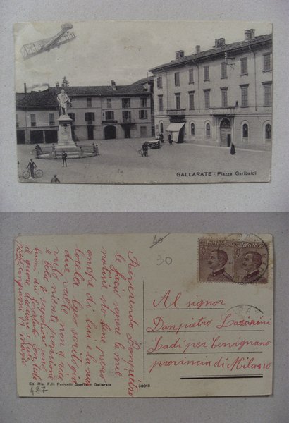 Cartolina / postcard GALLARATE (Varese) Piazza Garibaldi (biplano)