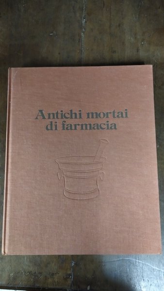 Antichi mortai di farmacia