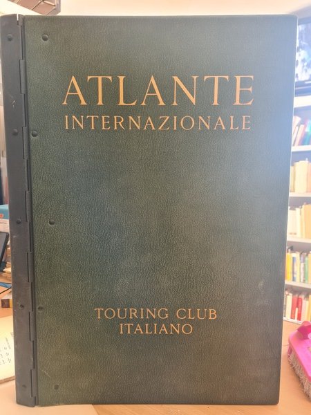 Atlante internazionale Touring Club Italiano 2 volumi