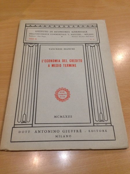 l'economia del credito a medio termine
