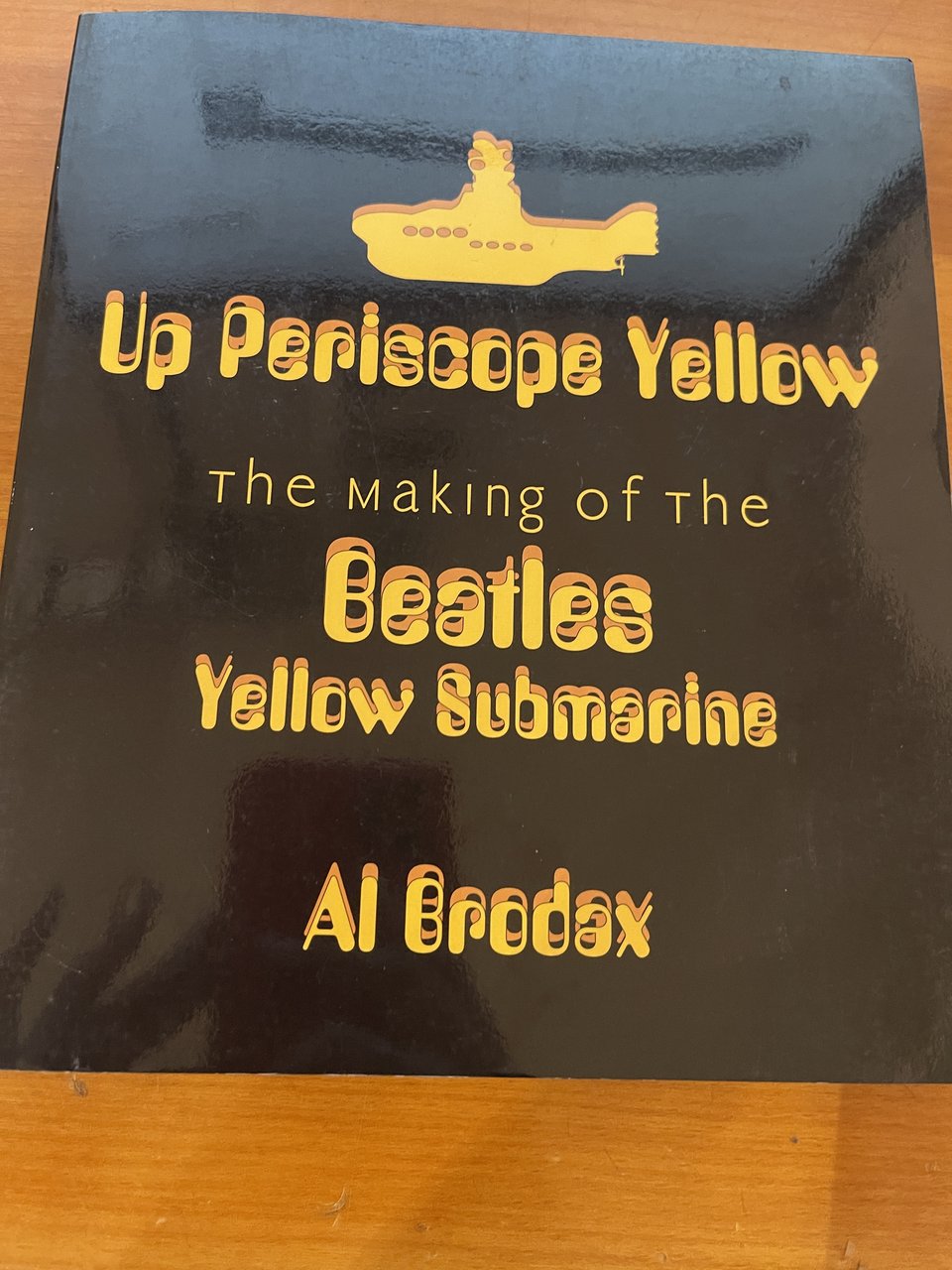 Un Periscope Yellow