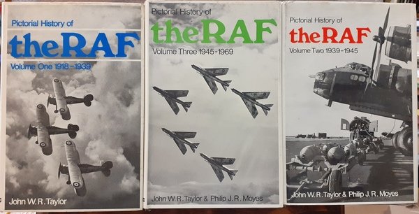 PICTORIAL HISTORY OF THE RAF: vol. 1. 1918-39 / vol. …