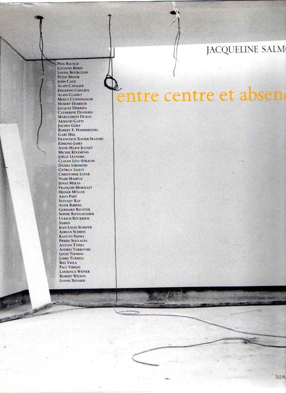 Entre Centre Et Absence