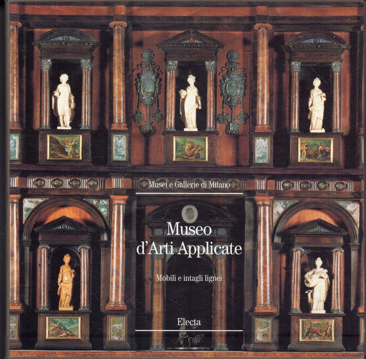 Museo d'Arti Applicate. Mobili e intagli lignei