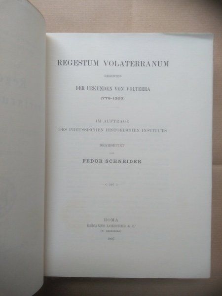 REGESTUM VOLATERRANUM.