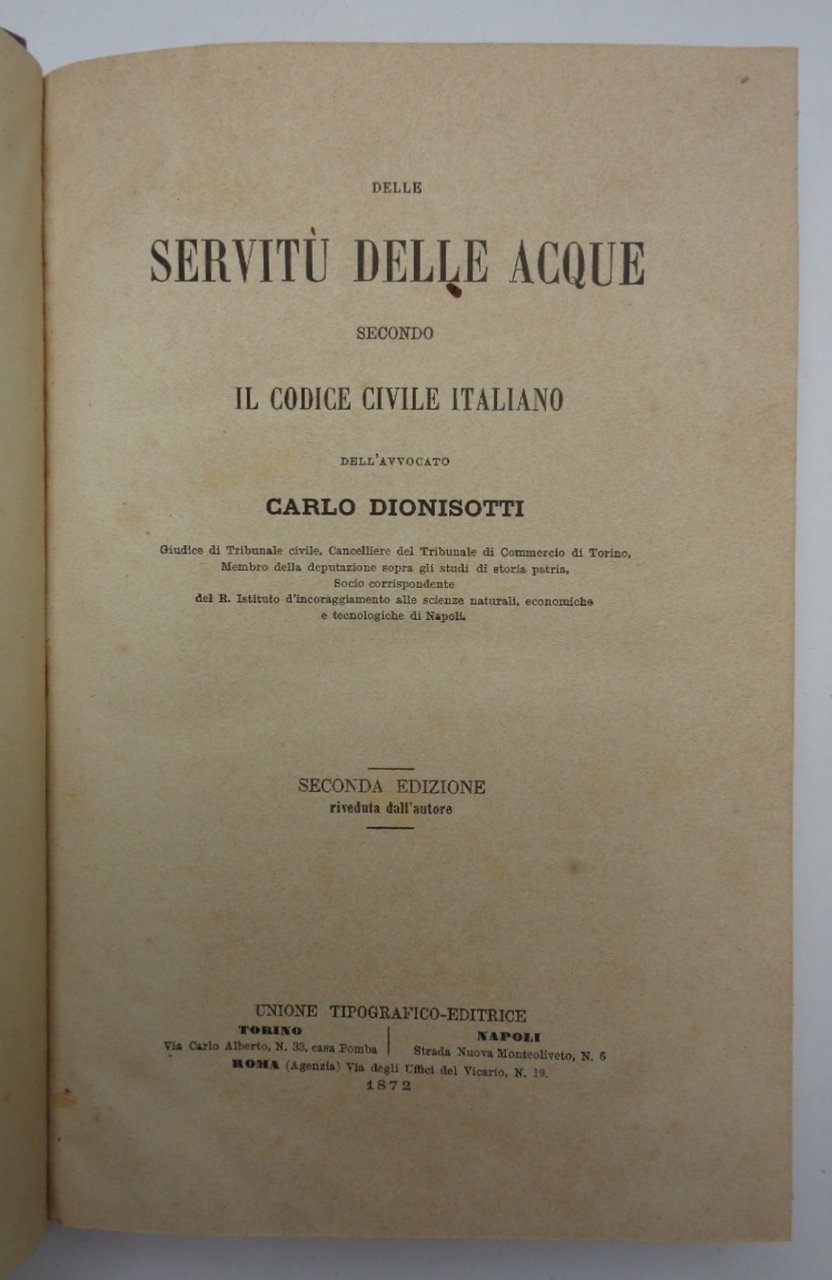 DELLE SERVITÙ DELLE ACQUE secondo il codice civile italiano.