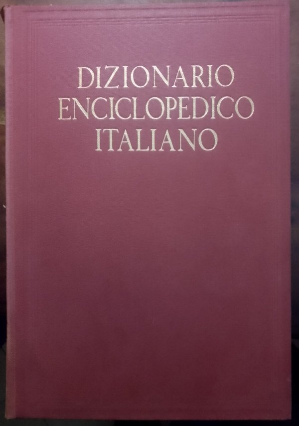 Dizionario enciclopedico italiano VIII: MOM - PAN