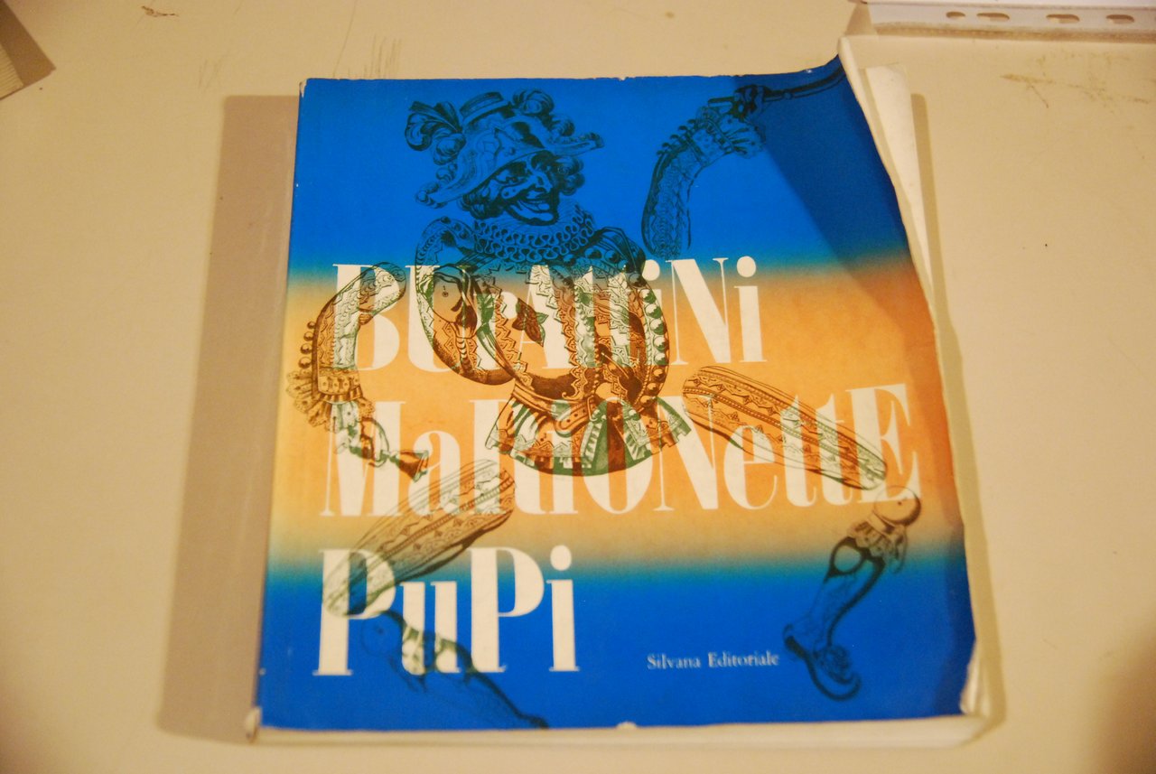 copertina piegata come da foto, interni perfetti