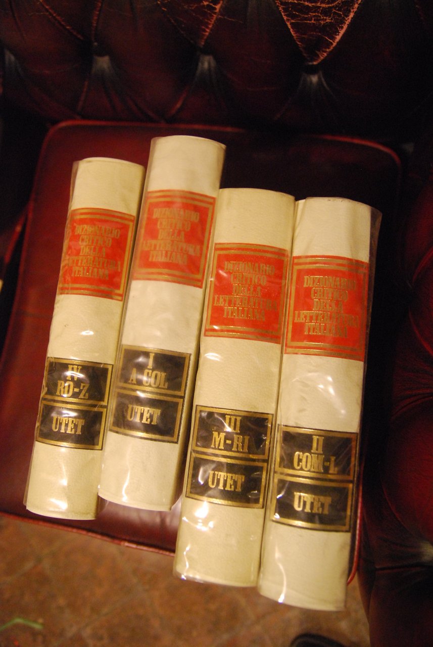 dizionario critico della letteratura italiana 4 voll. opera cpl. NUOVISSIMI