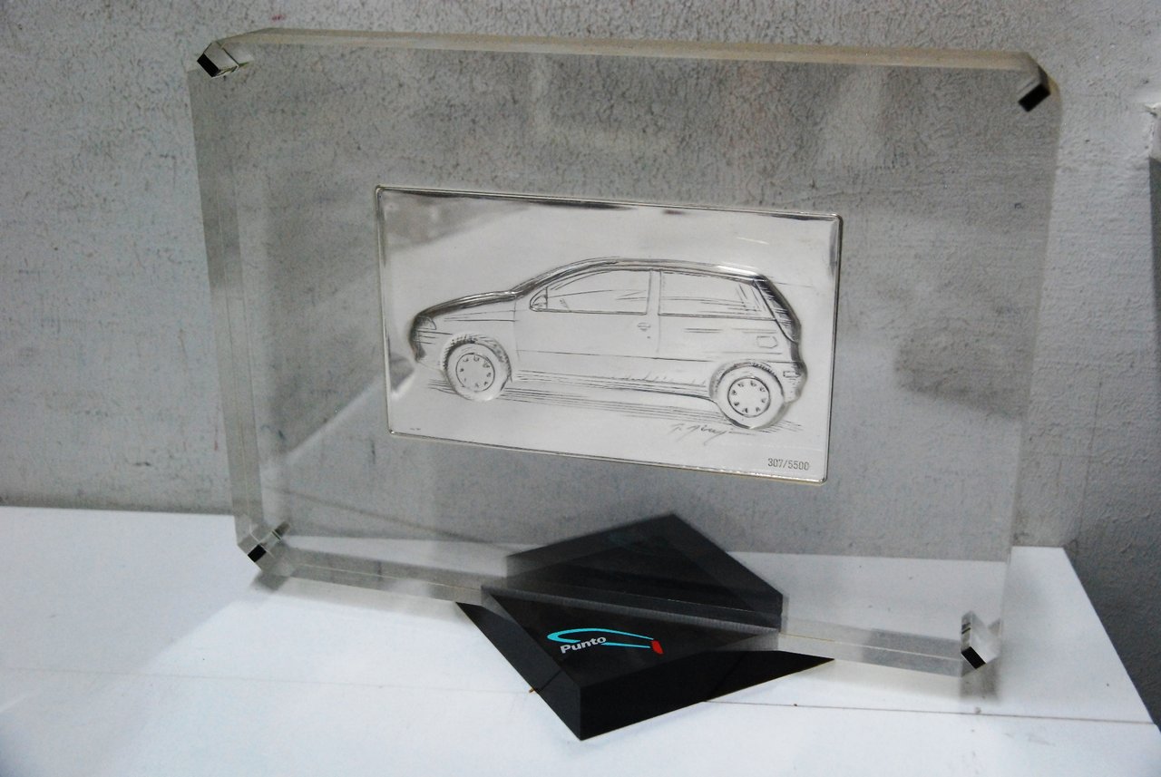 fermacarte modellino vetro cristallo fiat punto