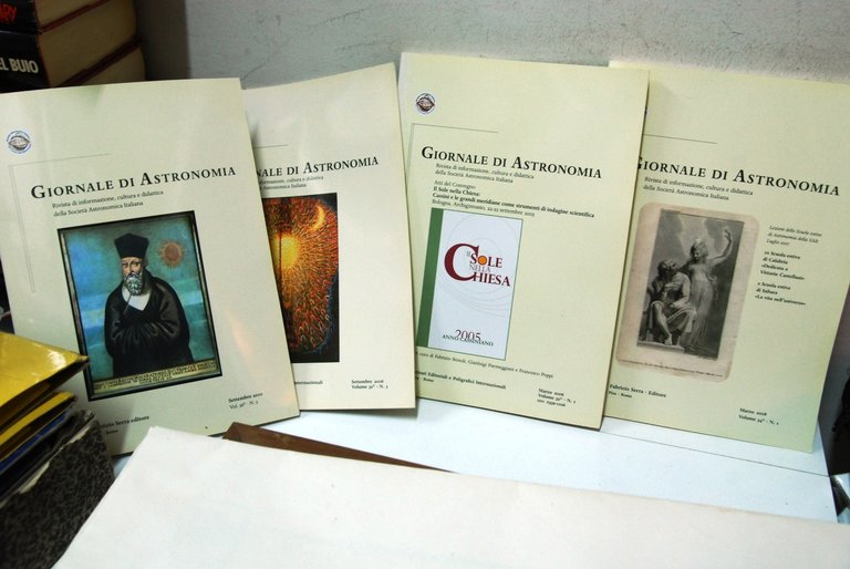 Giornale di Astronomia 4 numeri, 2016 vol. 36 (3), 2006 vol. 32 (1,3), 2008 vol. 34 (1)