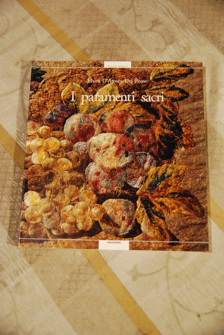 i paramenti sacri NUOVISSIMO