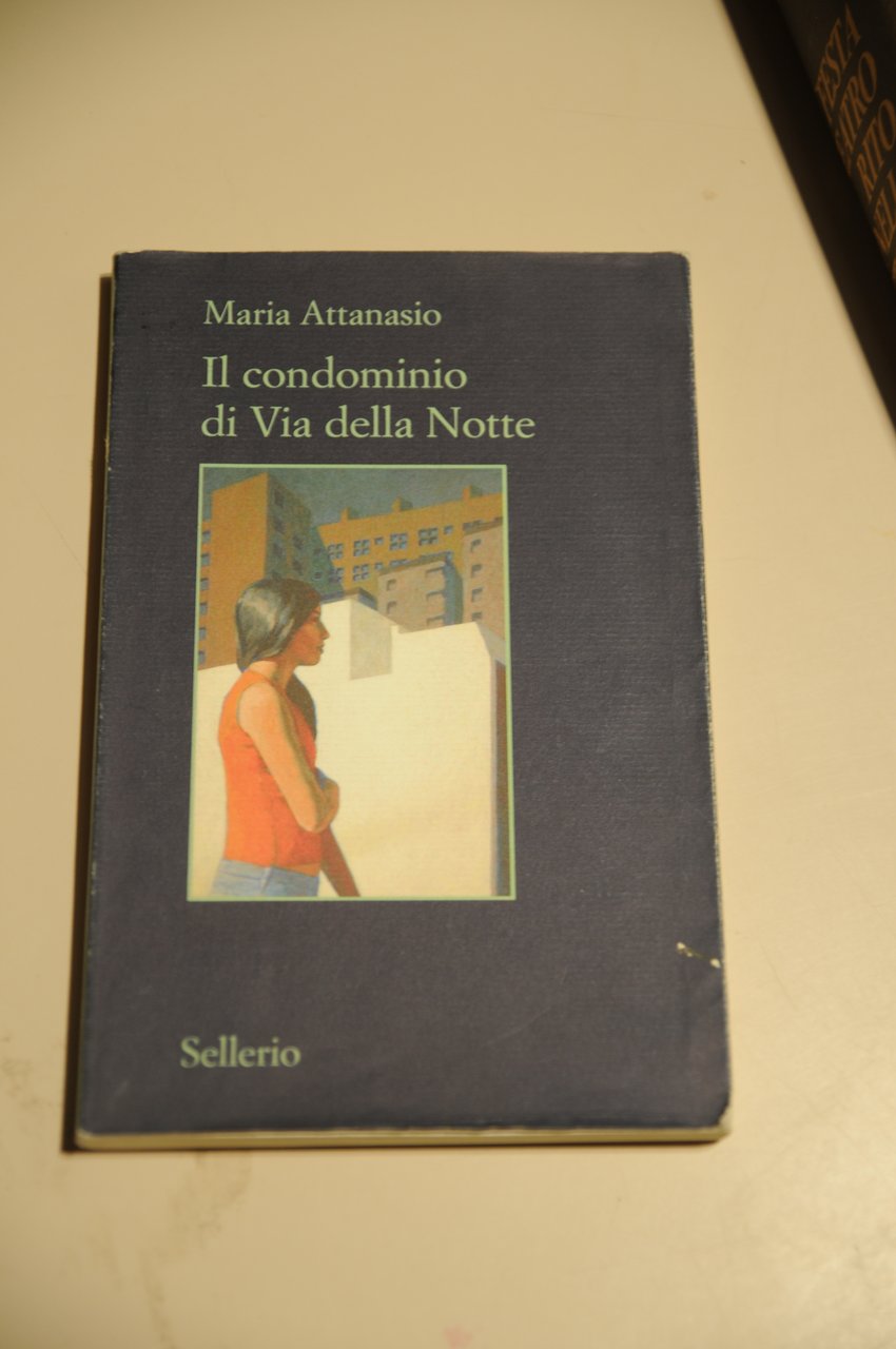 il condominio di via della notte autografato con dedica