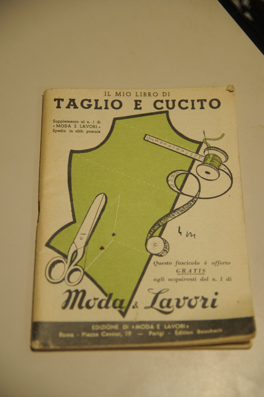il mio libro di taglio e cucito
