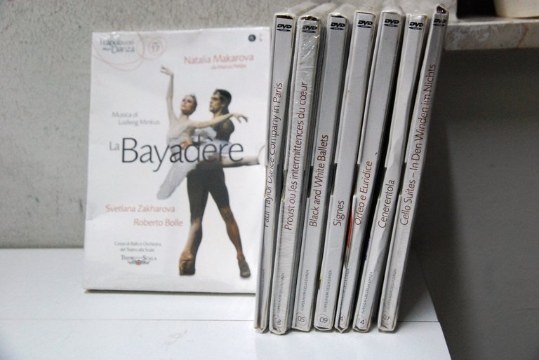 la bayadere paul taylor dance company in paris proust ou les intermittences du coeur black and white ballets signes orfeo euridice cenerentola cello suites in den winden im nichts