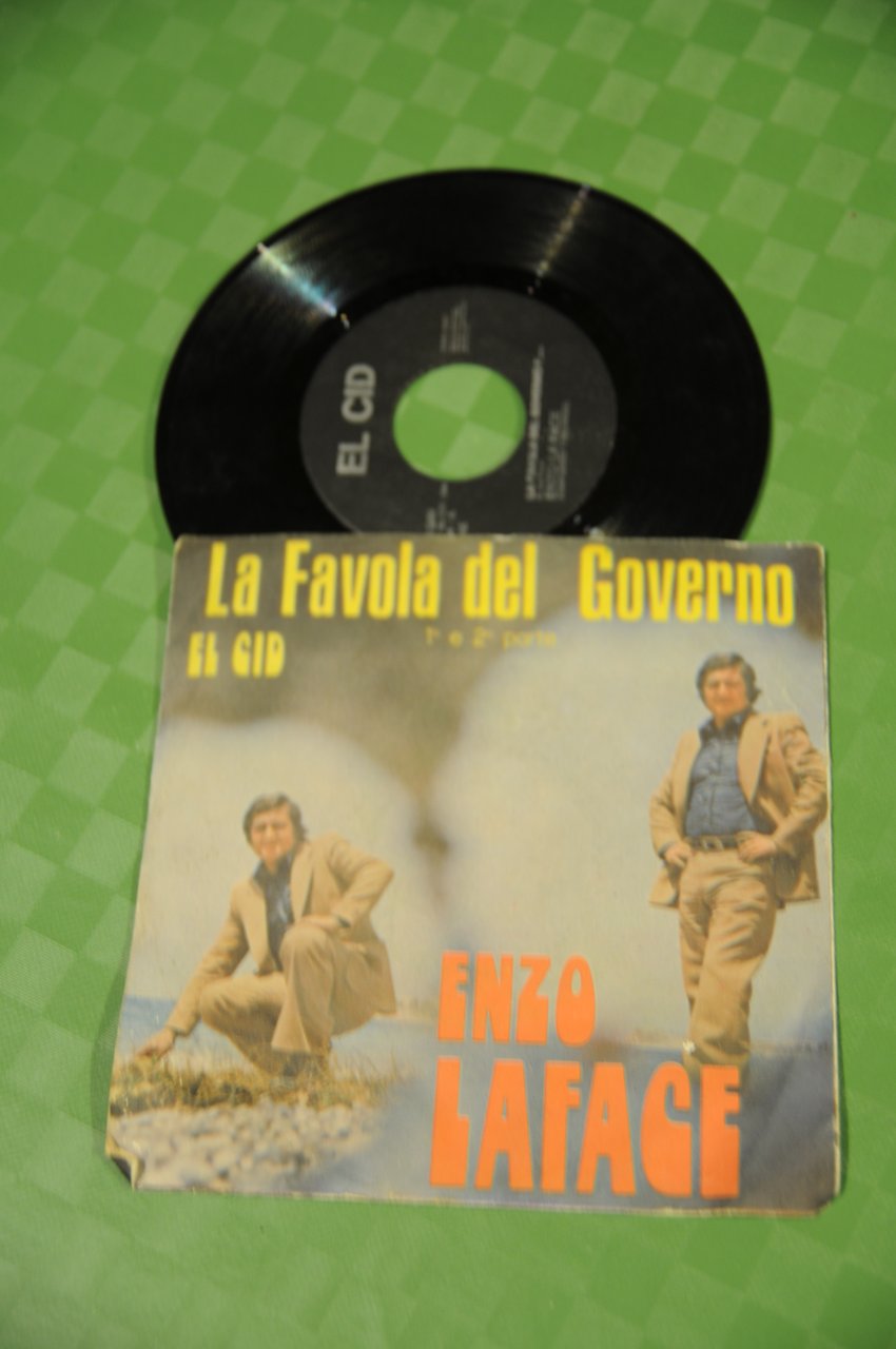 la favola del governo 45 giri