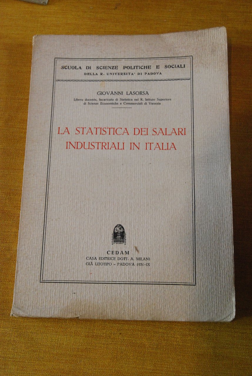 la statistica dei salari industriali in italia (sottolineature a matita)