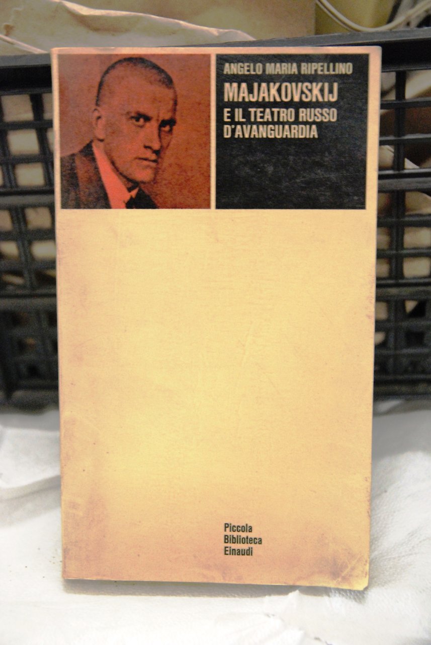 majakovskij e il teatro russo d'avanguardia | Immagine principale