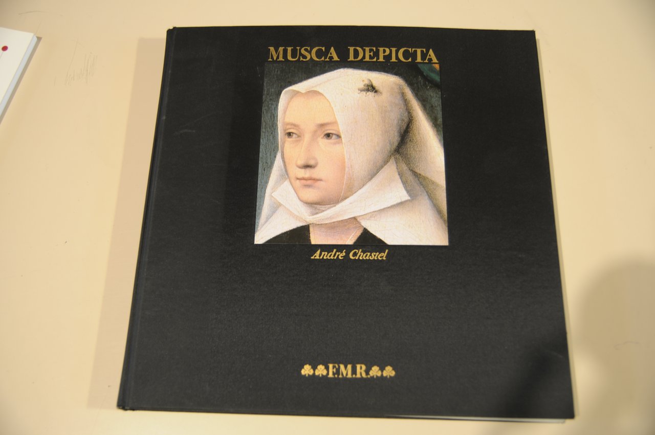 MUSCA DEPICTA nuovissimo