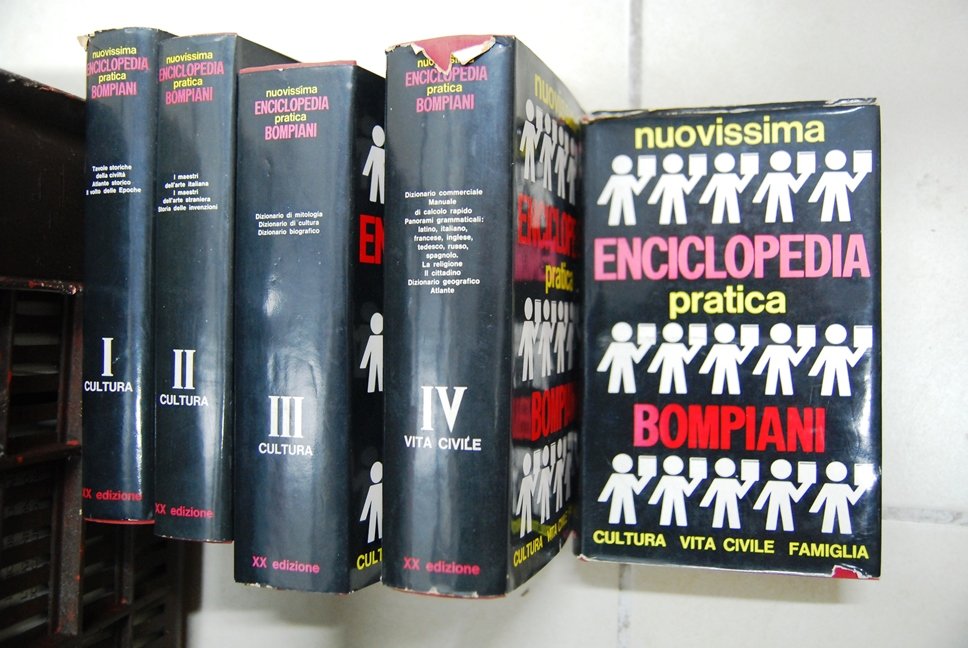Nuovissima Enciclopedia Pratica, cultura, vita civile, famiglia in 5 volumi …