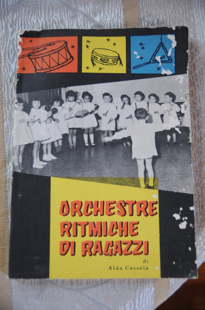 orchestre ritmiche di ragazzi (come da foto)