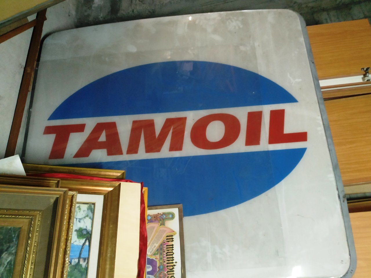 originale, proveniente da benzinaio dismesso - come nuova