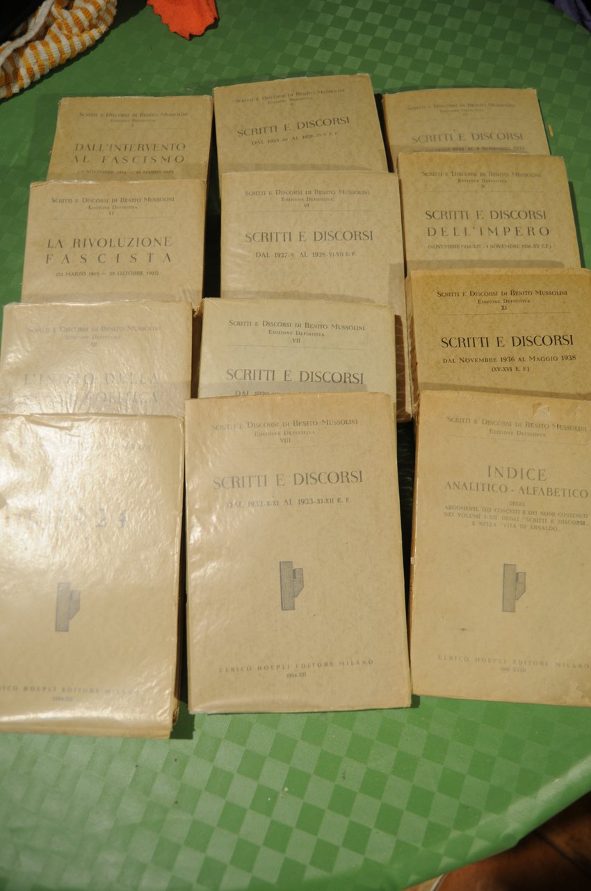scritti e discorsi 12 vol. ottime condizioni come nuovi