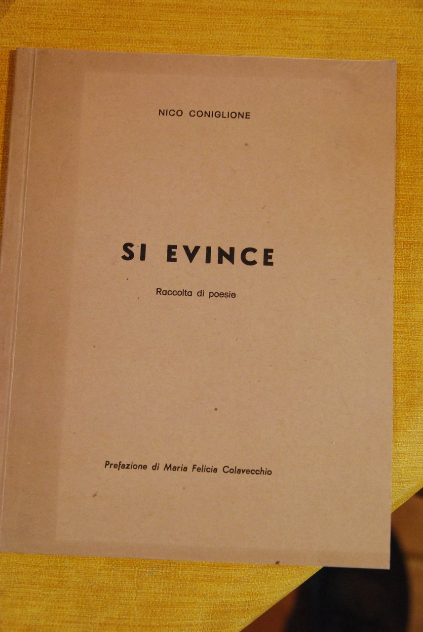 si evince | Immagine principale