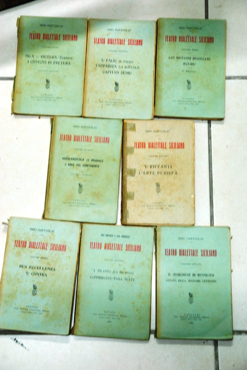 Teatro Dialettale siciliano in 8 volumi