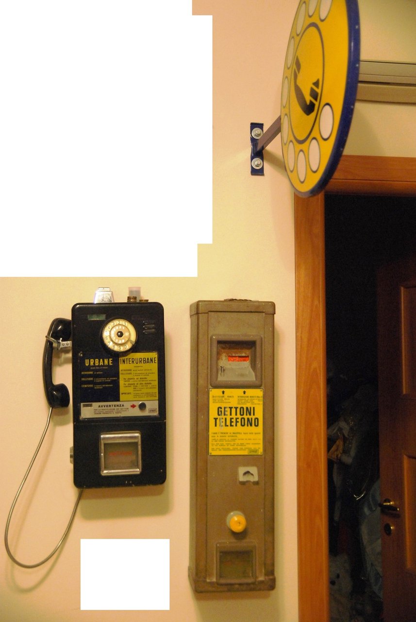 Telefono gettoniera e tabella insegna telefonica SIP a disco | Immagine principale