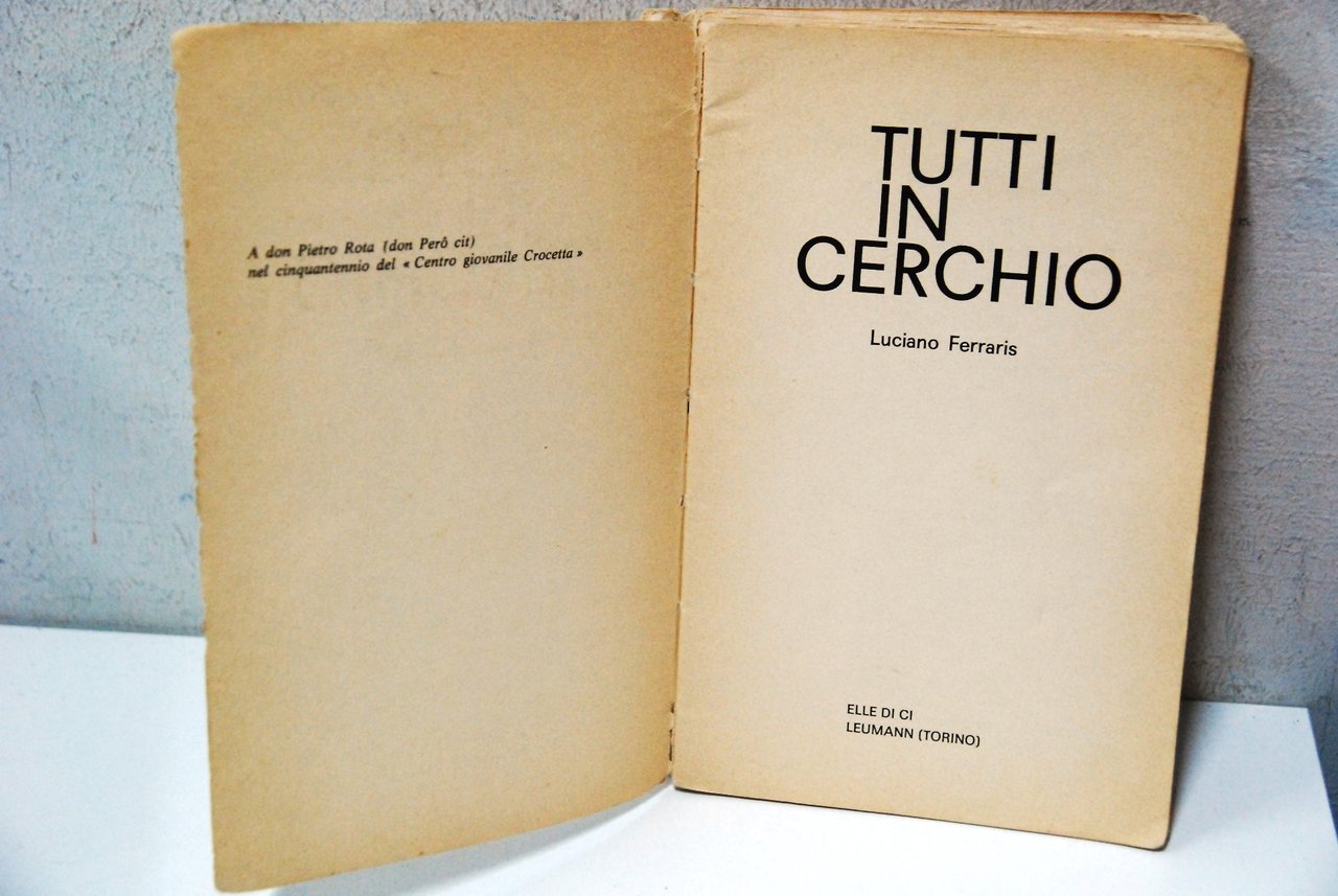 tutti in cerchio copertina rovinata scout scoutismo bans agesci | Immagine principale