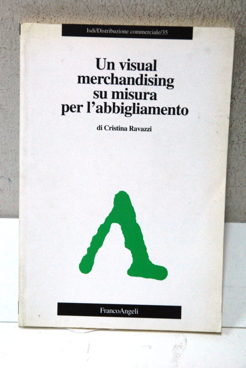 un visual merchandising su misura per l'abbigliamento | Immagine principale