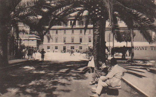 ALASSIO. PIAZZA DELLA STAZIONE.