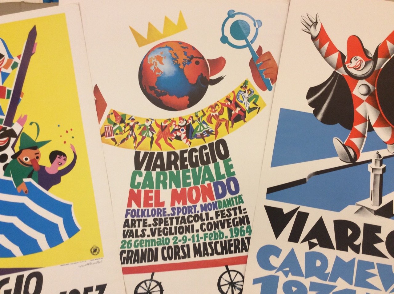 CINQUE MANIFESTI FIRMATI DI UBERTO BONETTI.