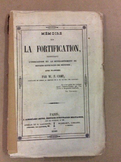 MEMOIRE SUR LA FORTIFICATION. - Contenant l'indication et le développement …