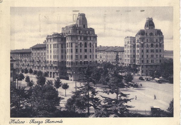 MILANO. PIAZZA PIEMONTE.