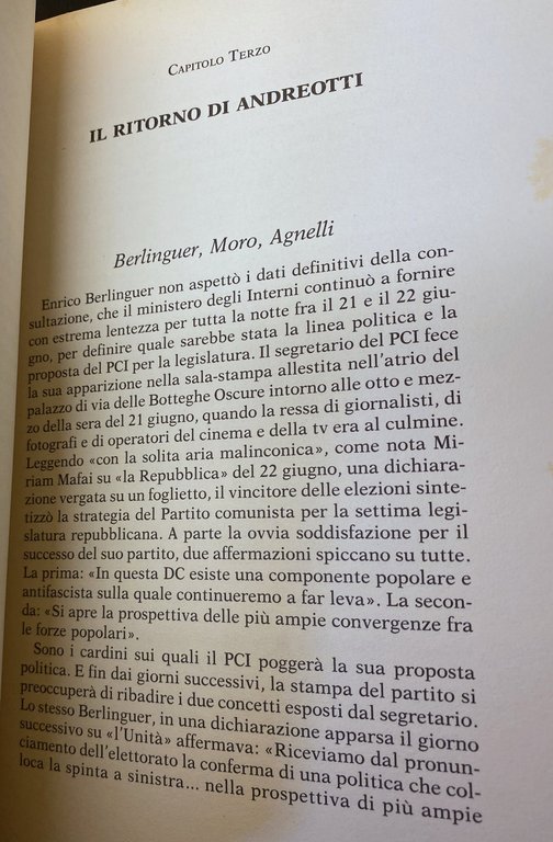 ALLE SOGLIE DEL POTERE. STORIA E CRONACA DELLA SOLIDARIETÀ NAZIONALE: …