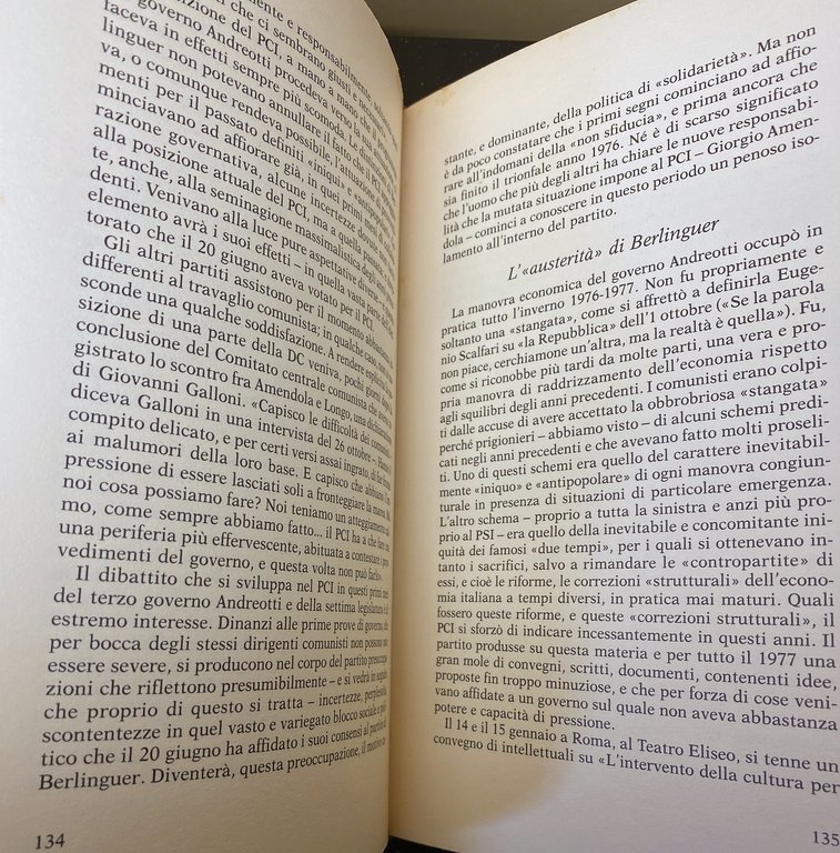 ALLE SOGLIE DEL POTERE. STORIA E CRONACA DELLA SOLIDARIETÀ NAZIONALE: …