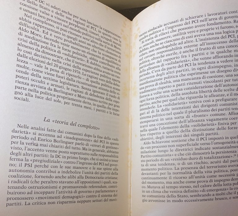 ALLE SOGLIE DEL POTERE. STORIA E CRONACA DELLA SOLIDARIETÀ NAZIONALE: …