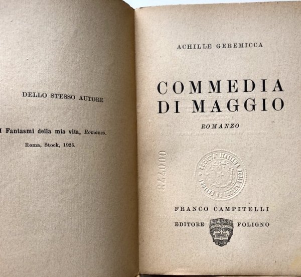 COMMEDIA DI MAGGIO: ROMANZO