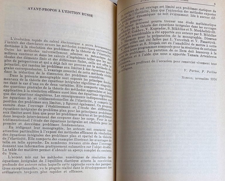 ÉQUATIONS INTÉGRALES DE LA THÉORIE DE L'ÉLASTICITÉ