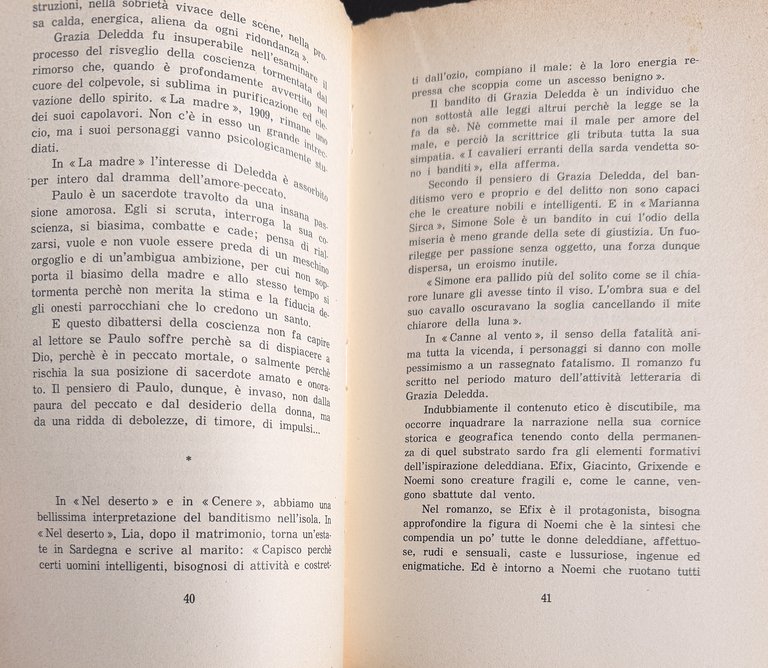 FOGLI SPARSI | Immagine Gallery 9