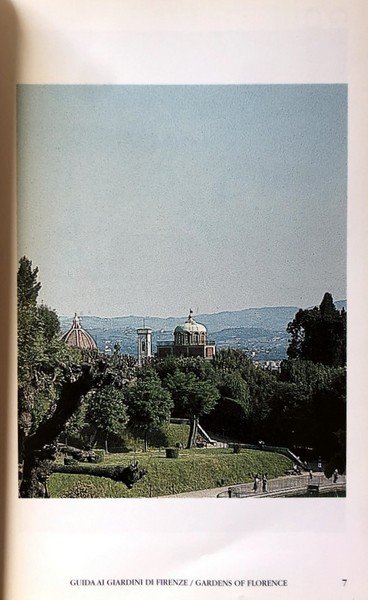 GUIDA AI GIARDINI DI FIRENZE. GARDENS OF FLORENCE. (ENGLISH TRANSLATION)