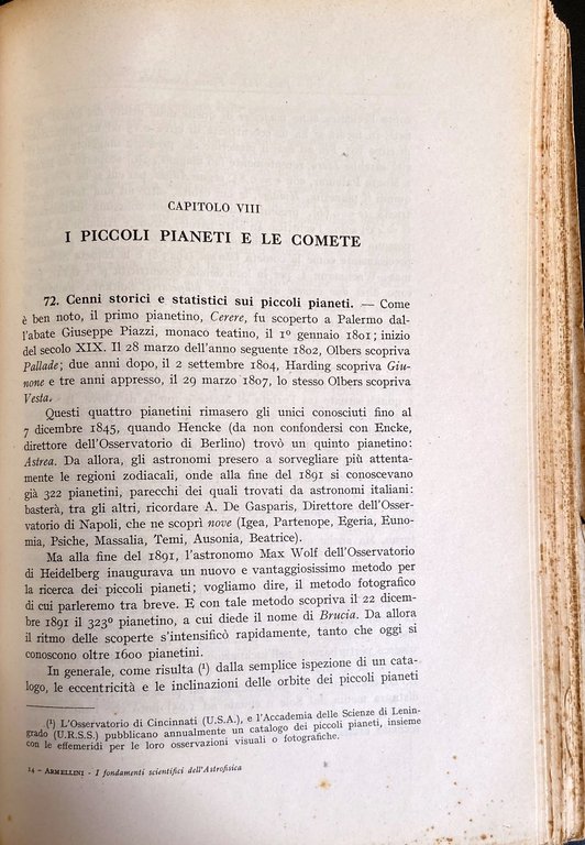 I FONDAMENTI SCIENTIFICI DELL'ASTROFISICA (CON CENTODUE 102 FIGURE)