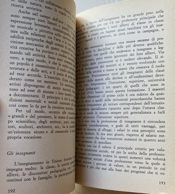 I SOVIETICI: CLASSI E SOCIETÀ NELL'URSS